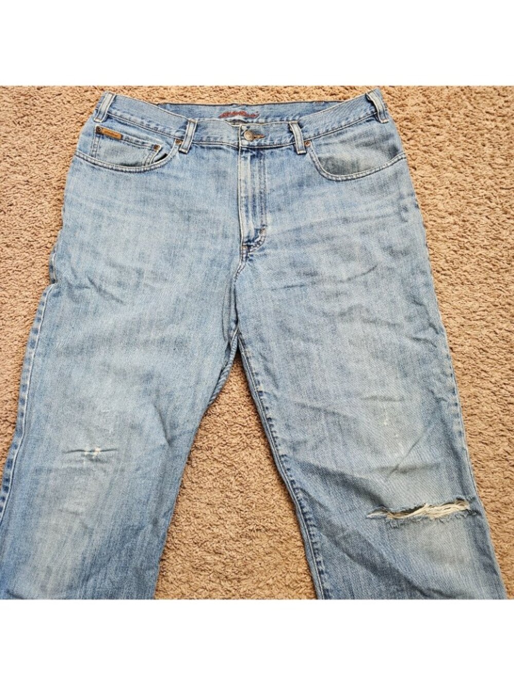 Eddie Bauer Jeans Mens Tag 38x34 Act 37x32 Classic Fit Straight Distressed Denim - Picture 3 of 8